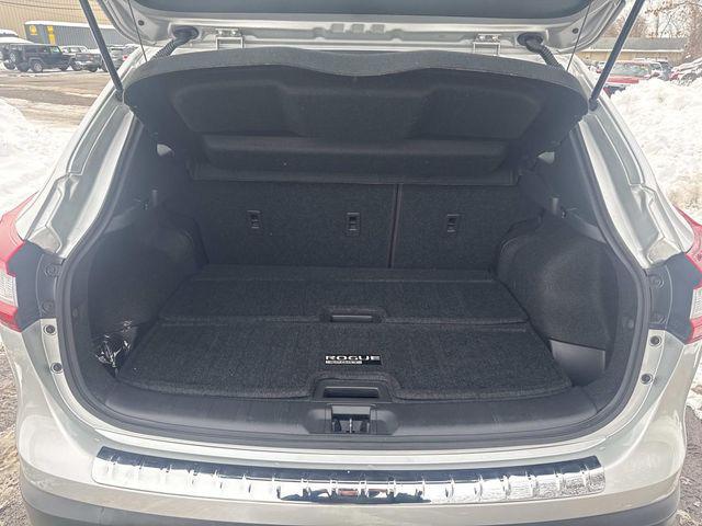 2022 Nissan Rogue Sport SL AWD Xtronic CVT