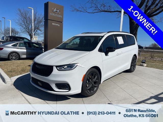 2025 Chrysler Pacifica Limited for sale in OLATHE, KS