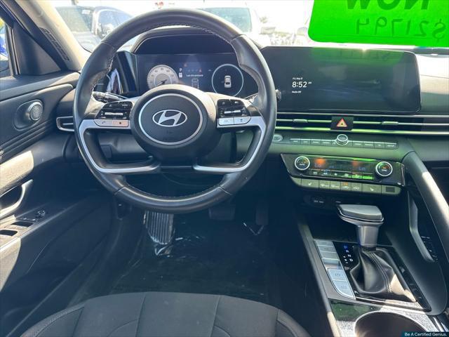 2025 Hyundai Elantra SEL Convenience