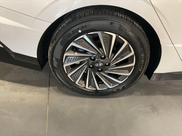 2025 Hyundai Sonata Hybrid SEL