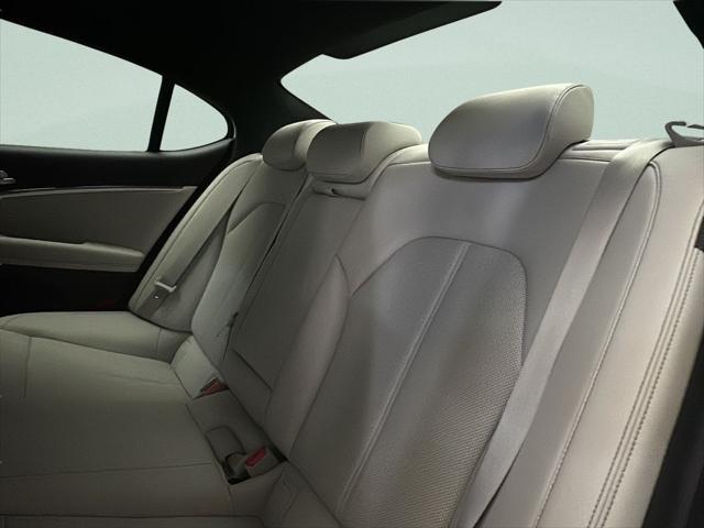 2025 Genesis G70 2.5T AWD