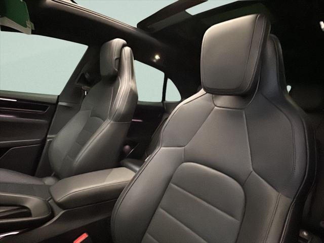2025 Porsche Macan Electric 4S