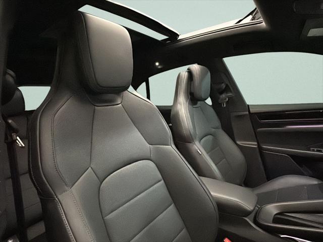 2025 Porsche Macan Electric 4S