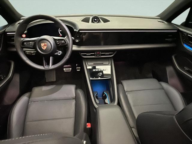 2025 Porsche Macan Electric 4S