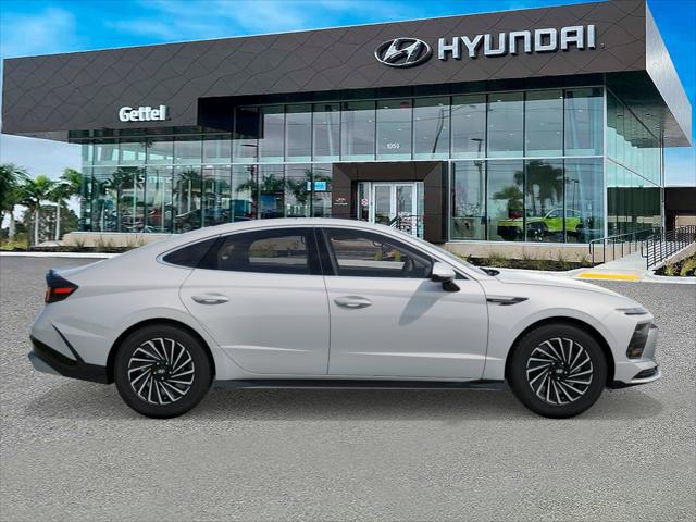 2026 Hyundai Sonata Hybrid SEL