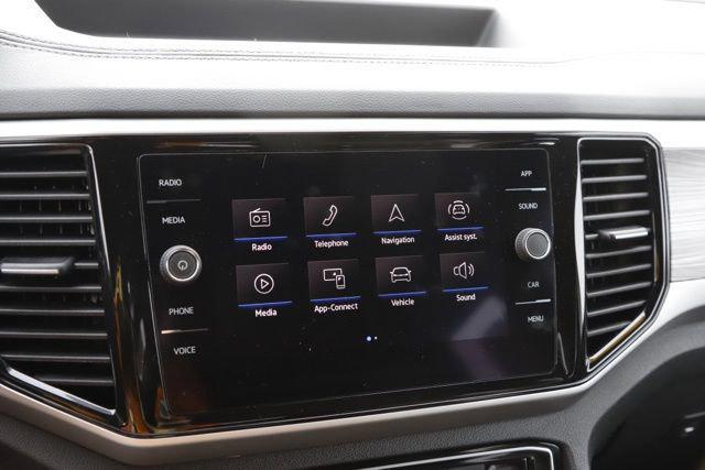 2022 Volkswagen Atlas Cross Sport 3.6L V6 SE w/Technology