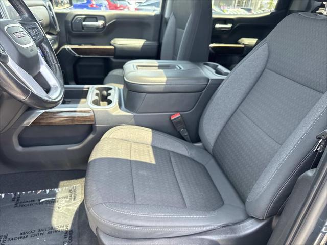 2020 GMC Sierra 1500 4WD Crew Cab Short Box Elevation