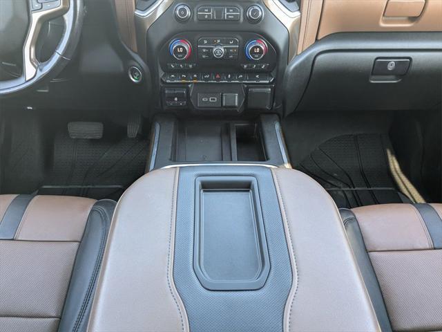 2021 Chevrolet Silverado 1500 4WD Crew Cab Short Bed High Country