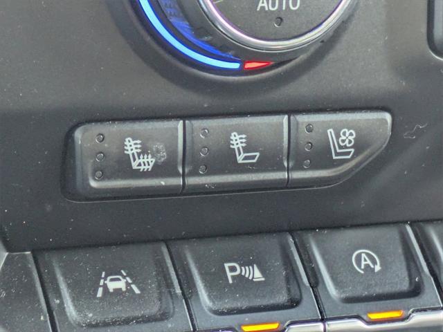 2021 Chevrolet Silverado 1500 4WD Crew Cab Short Bed High Country
