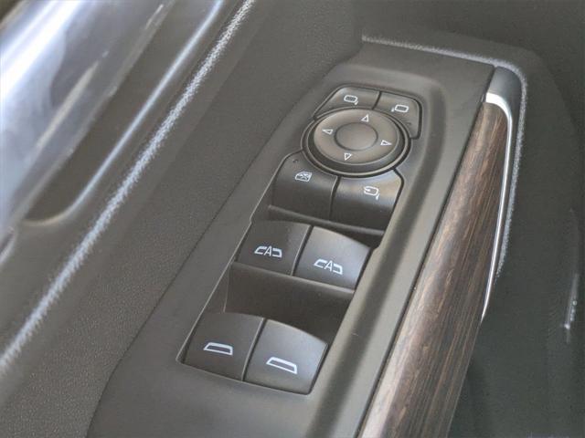 2021 Chevrolet Silverado 1500 4WD Crew Cab Short Bed High Country