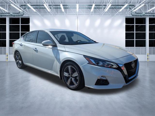 2022 Nissan Altima SL FWD