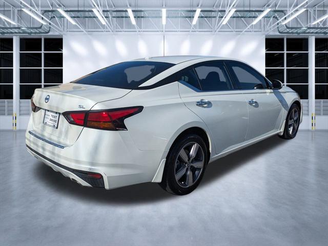 2022 Nissan Altima SL FWD