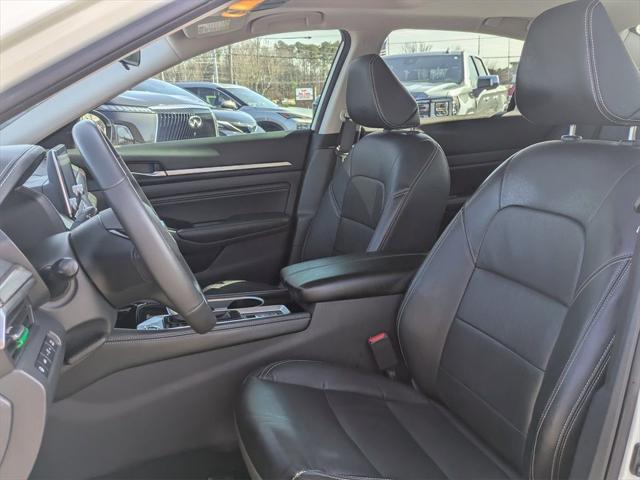 2022 Nissan Altima SL FWD