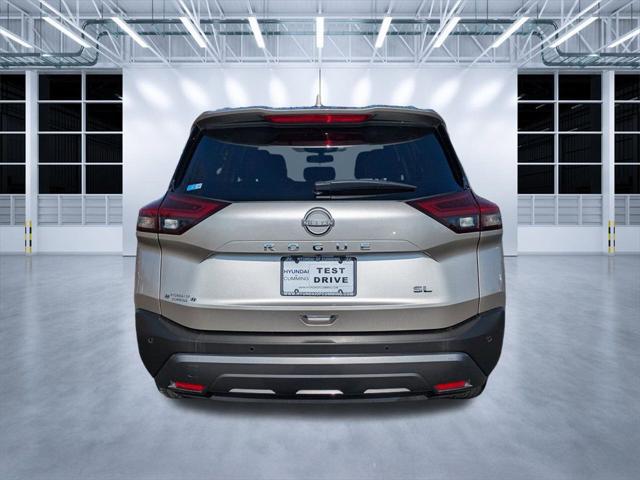 2023 Nissan Rogue SL FWD