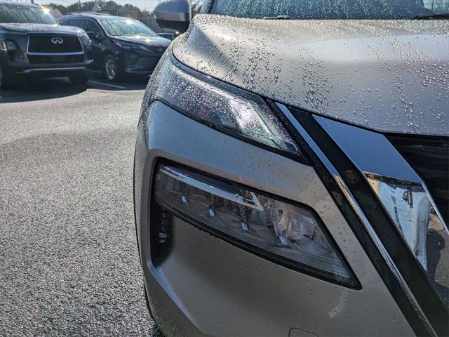 2023 Nissan Rogue SL FWD