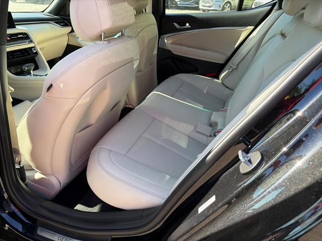2026 Genesis G70 2.5T RWD