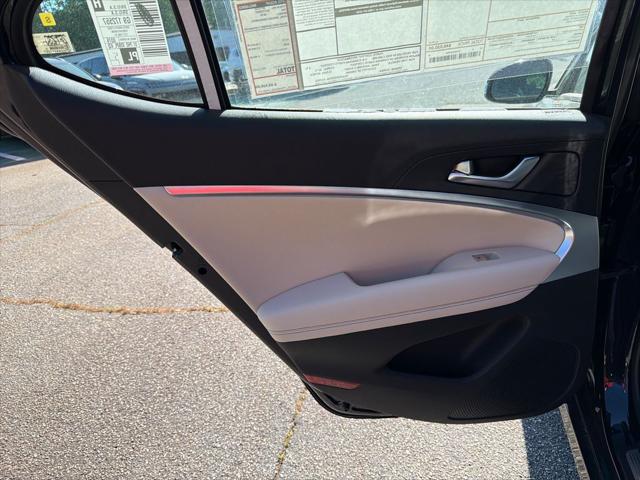 2026 Genesis G70 2.5T RWD