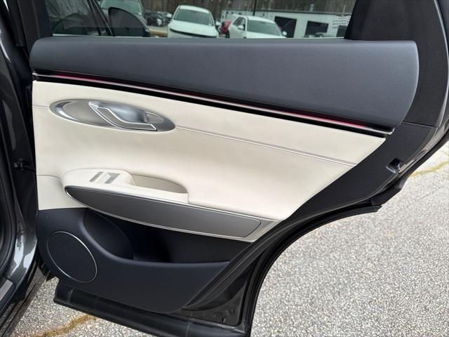 2026 Genesis GV70 2.5T Select