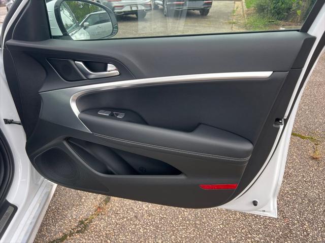 2026 Genesis G70 2.5T RWD