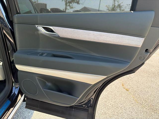 2026 Genesis GV80 2.5T Select AWD