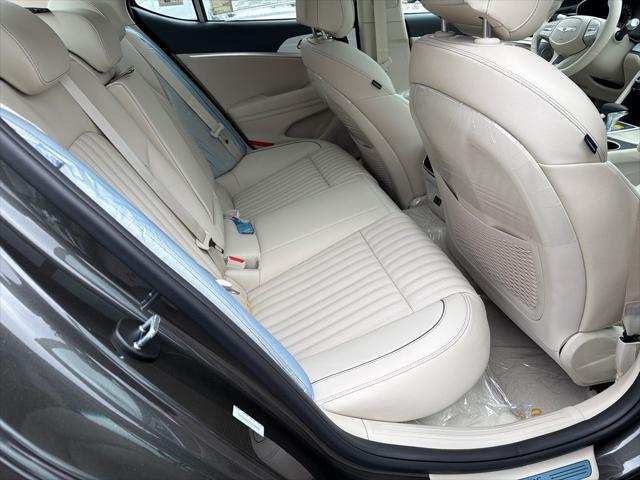 2026 Genesis G70 2.5T RWD Prestige