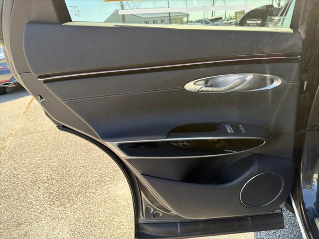 2026 Genesis GV70 2.5T