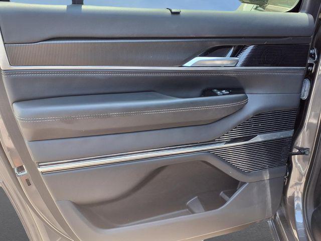 2024 Jeep Grand Wagoneer L Series II 4x4