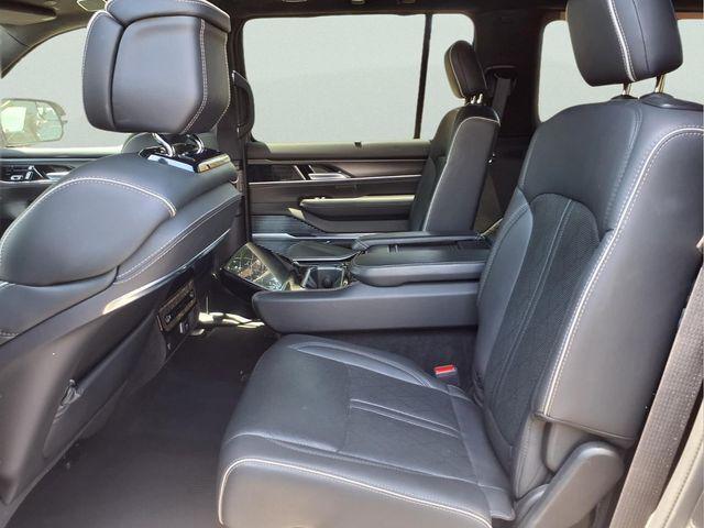 2024 Jeep Grand Wagoneer L Series II 4x4