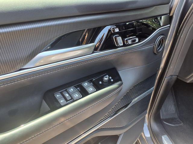 2024 Jeep Grand Wagoneer L Series II 4x4