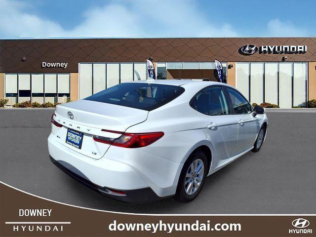 2025 Toyota Camry LE