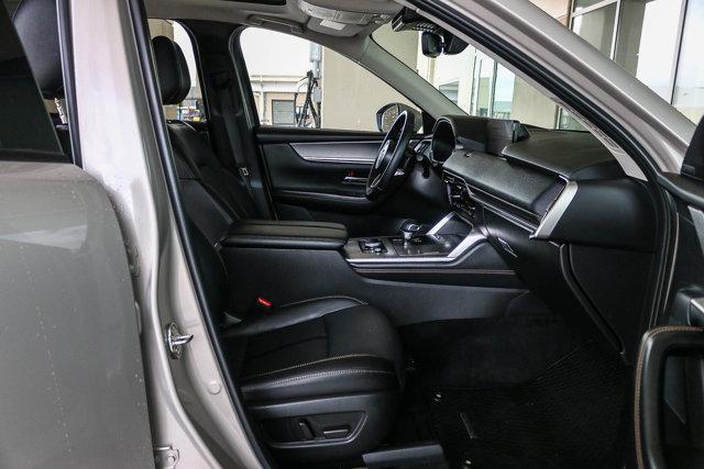 2024 Mazda X-90 Premium