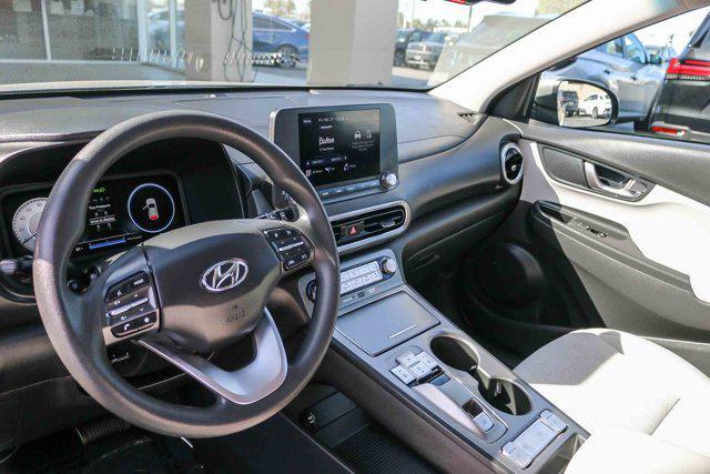 2023 Hyundai Kona EV SE