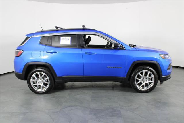 2022 Jeep Compass Latitude Lux 4x4