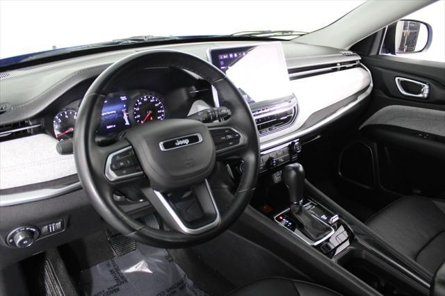 2022 Jeep Compass Latitude Lux 4x4