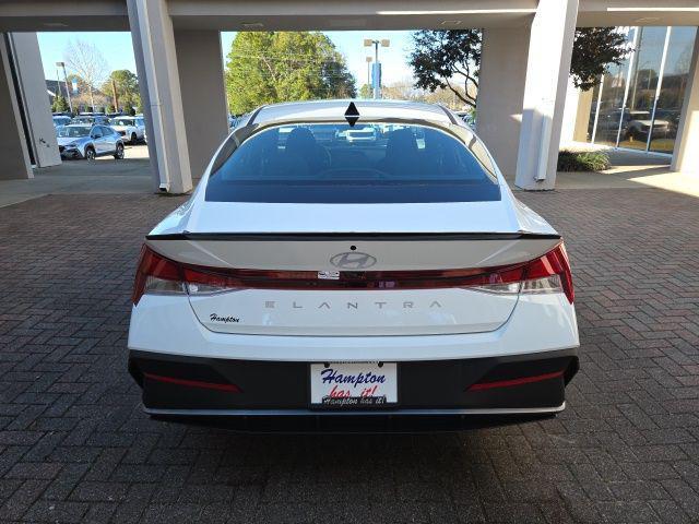 2026 Hyundai Elantra SEL Sport