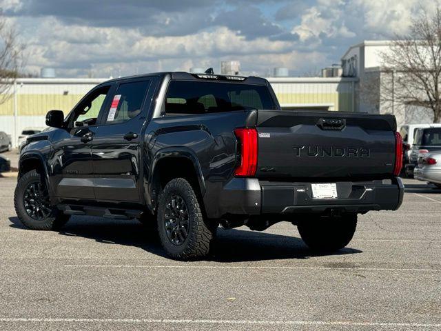 2026 Toyota Tundra SR5 CrewMax 5.5' Bed