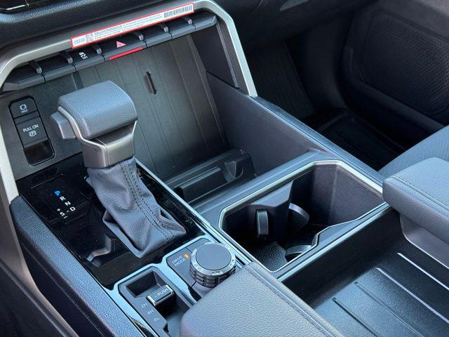 2026 Toyota Tundra SR5 CrewMax 5.5' Bed