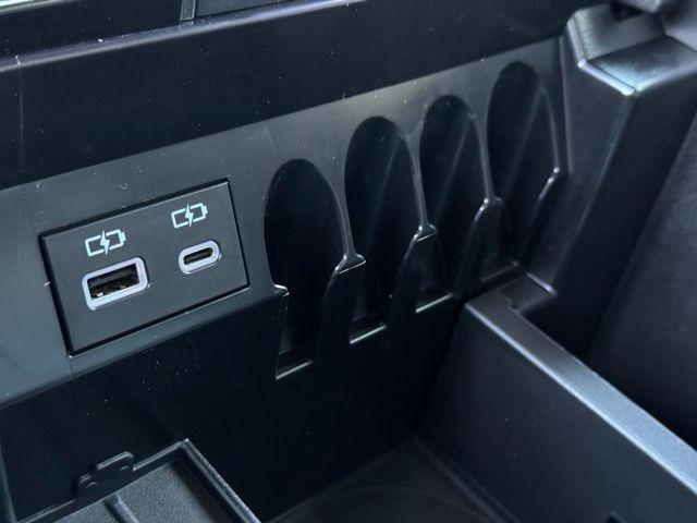 2026 Toyota Tundra SR5 CrewMax 5.5' Bed