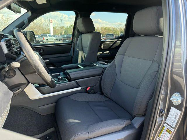 2026 Toyota Tundra SR5 CrewMax 5.5' Bed