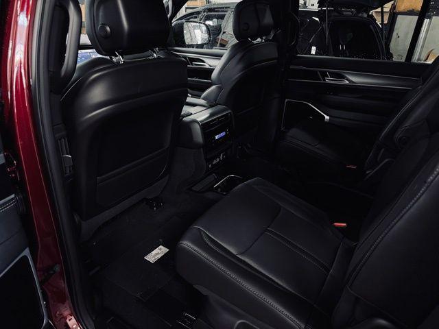 2026 Jeep Grand Wagoneer Limited Altitude 4x4
