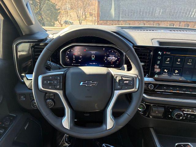2026 Chevrolet Silverado 1500 4WD Crew Cab Short Bed RST