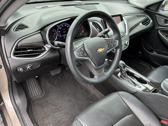 2023 Chevrolet Malibu FWD 2LT