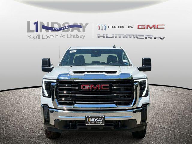 2026 GMC Sierra 3500HD Double Cab, Long Bed, Pro Dual Rear Wheel, 4WD