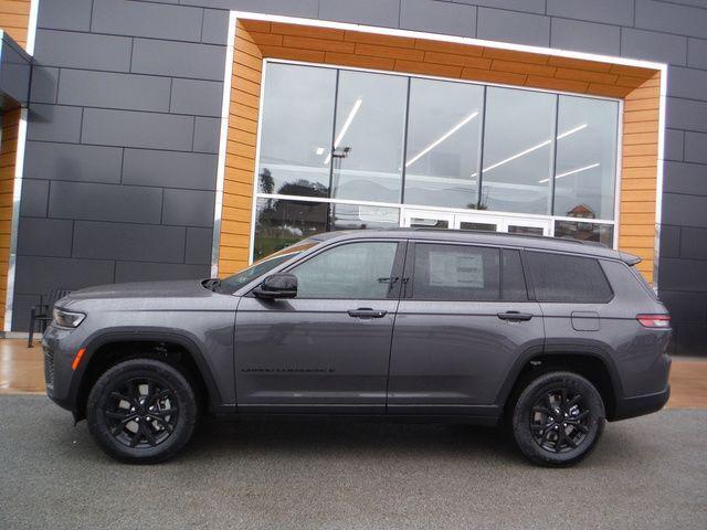 2026 Jeep Grand Cherokee GRAND CHEROKEE L LAREDO ALTITUDE 4X4 2026 Jeep Grand Cherokee GRAND CHEROKEE L LAREDO ALTITUDE 4X4