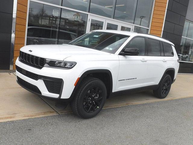 2026 Jeep Grand Cherokee GRAND CHEROKEE L LAREDO ALTITUDE 4X4