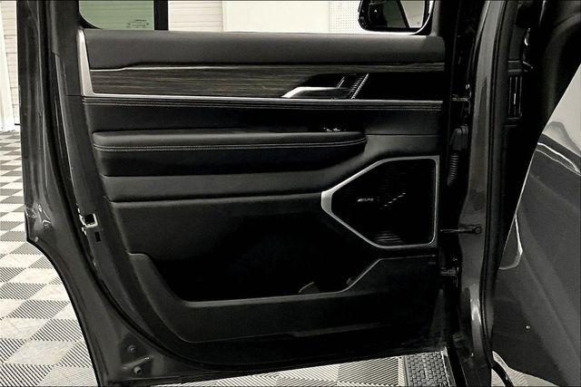 2022 Jeep Wagoneer Series II 4x4
