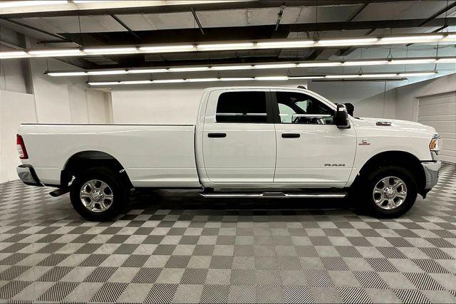 2024 Ram 3500 Big Horn Crew Cab 4x4 8' Box