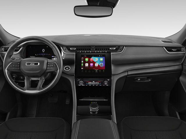 2024 Jeep Grand Cherokee Laredo 4x4