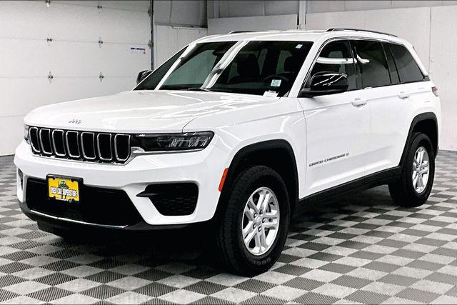 2024 Jeep Grand Cherokee Laredo 4x4