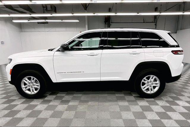 2024 Jeep Grand Cherokee Laredo 4x4
